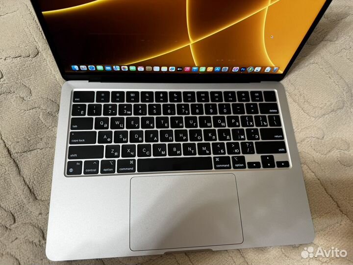 Apple Macbook Air 13 2024 M3