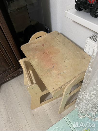 Стол мольберт и стул растущий