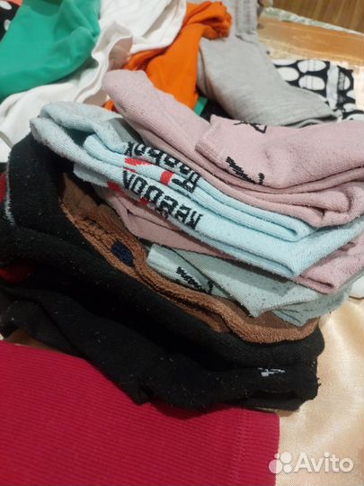 Пакет одежды на девочку 9-13 лет