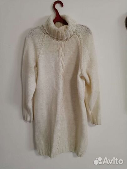 Свитер женский