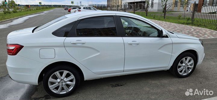 LADA Vesta 1.6 МТ, 2019, 60 000 км