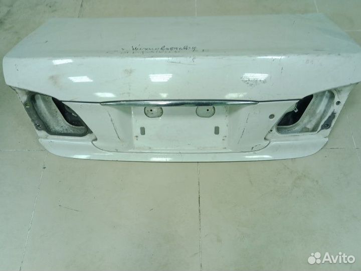 Багажник задний Nissan Cefiro A33 VQ20DE 2000