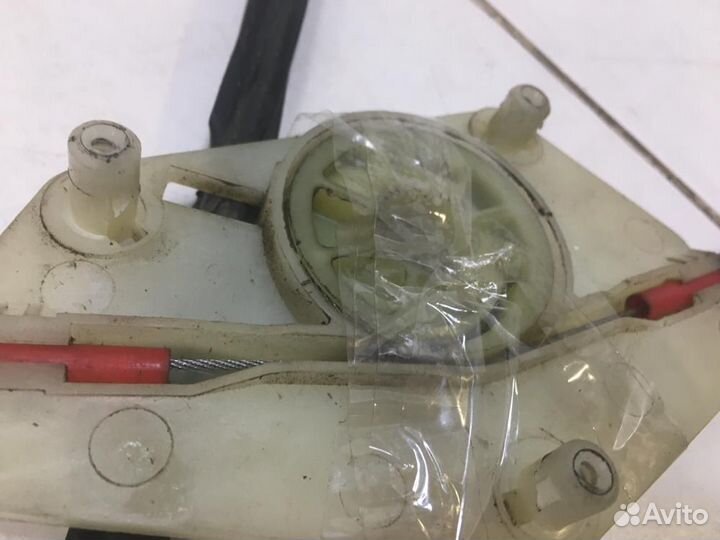 Стеклоподъемник электр. передний правый Citroen C4