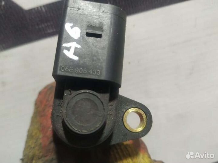Датчик коленвала Audi A6 C6 3.2 2007