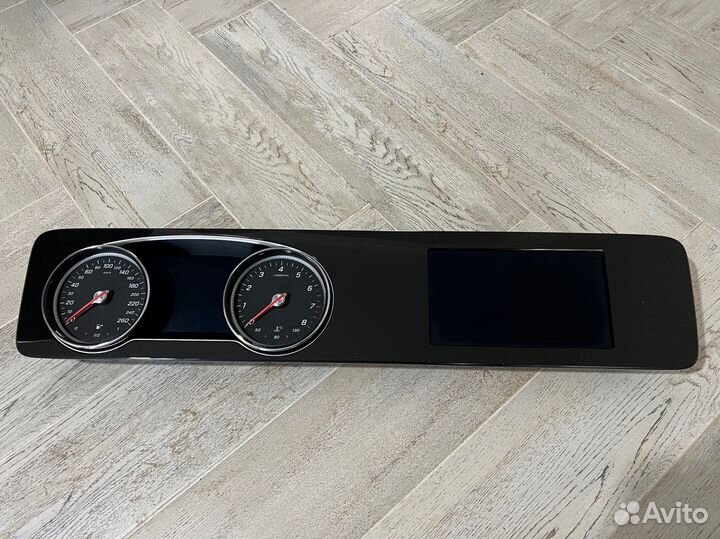 Панель приборов MB w213