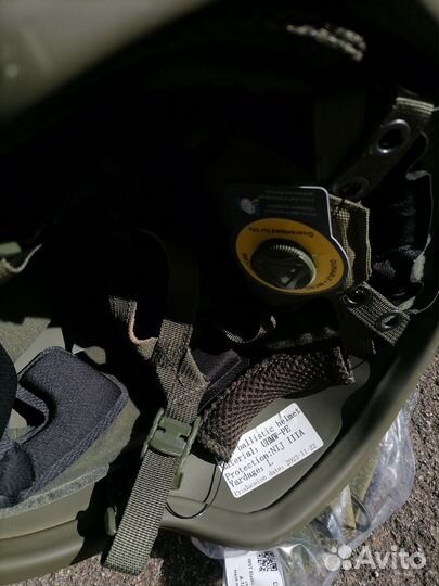 Шлем с ушами