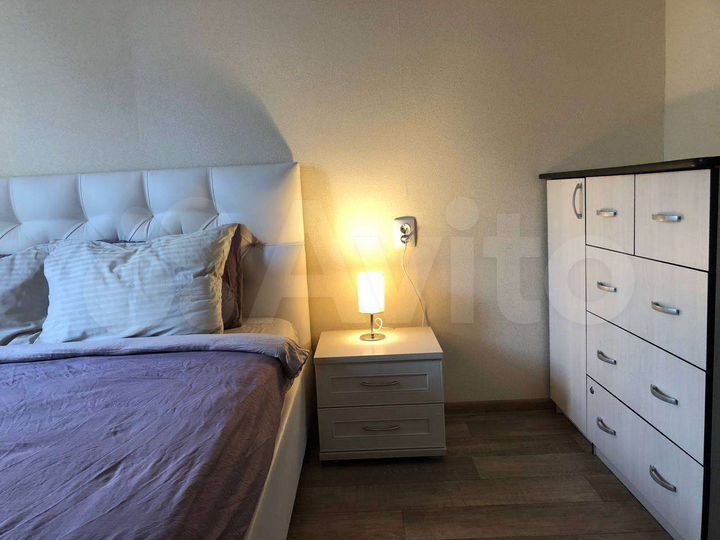 2-к. квартира, 52 м², 2/16 эт.