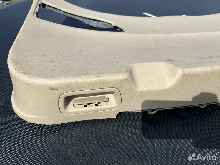 Обшивка двери багажника subaru tribeca