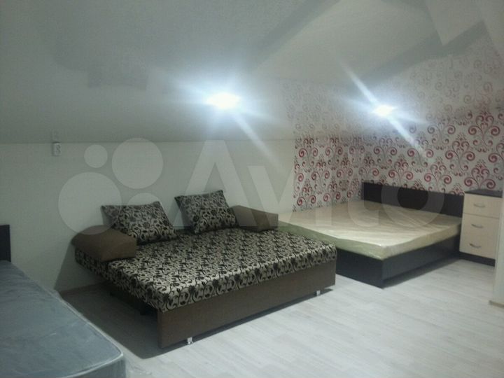 Комната 40 м² в 1-к., 1/2 эт.