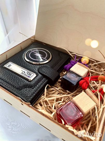 Подарок мужчине обложка/набор на автодокументы