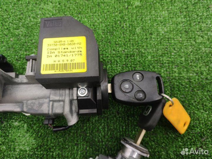 Замок зажигания Honda Civic 4D R18A1 2009