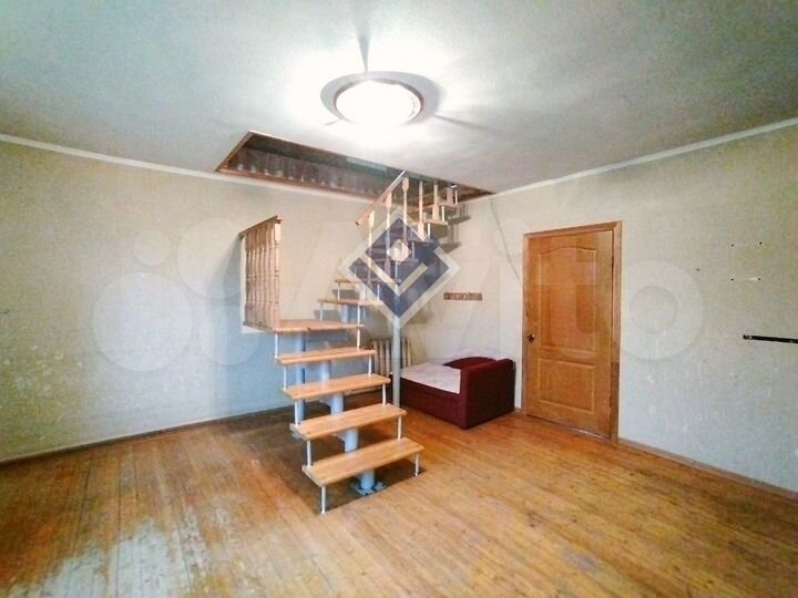 Дом 126 м² на участке 9,5 сот.