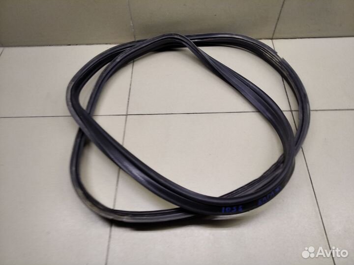 Уплотнитель багажника RIO 2005-2011