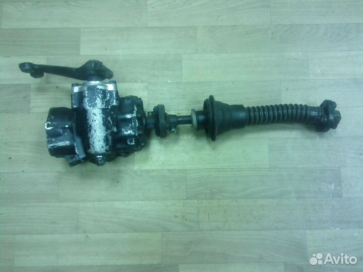 Мерседес W201 Рулевой редуктор