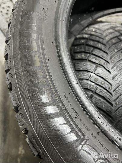 Michelin X-Ice North 4 215/55 R17