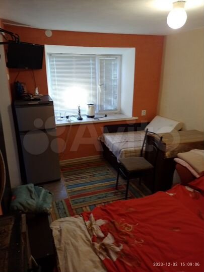 Дом 20 м² на участке 2 сот.