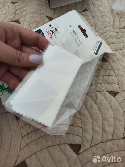 Защитная пленка на смартфон