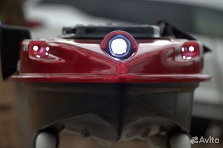 Карповый кораблик CamaraD с глубиномером