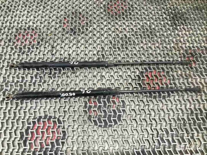 Амортизатор крышки багажника (3-5 двери) Honda Civic