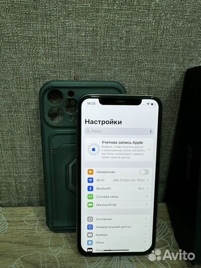 iPhone 11 Pro, 64 ГБ