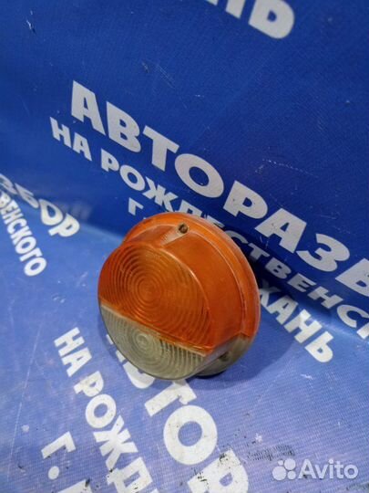 Поворотник УАЗ 452 фургон 417 2009