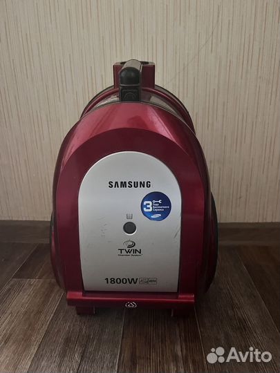 Пылесос Samsung 1800w