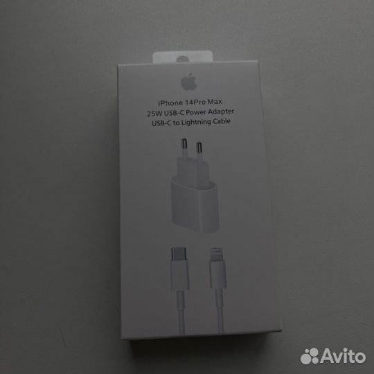 Зарядное устройство для телефона iPhone
