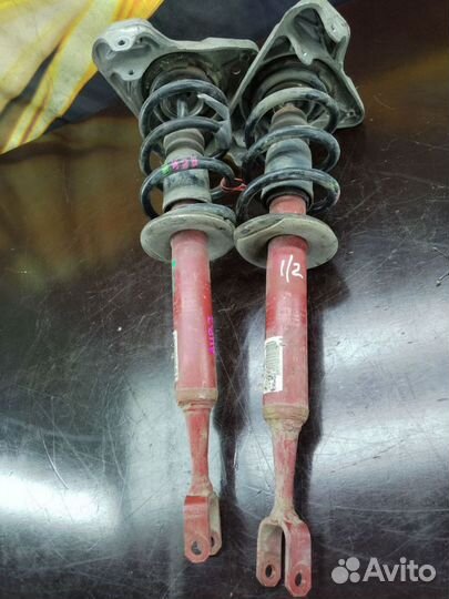 Амортизаторы передние Audi A4 B7 S-line 1BE 2733