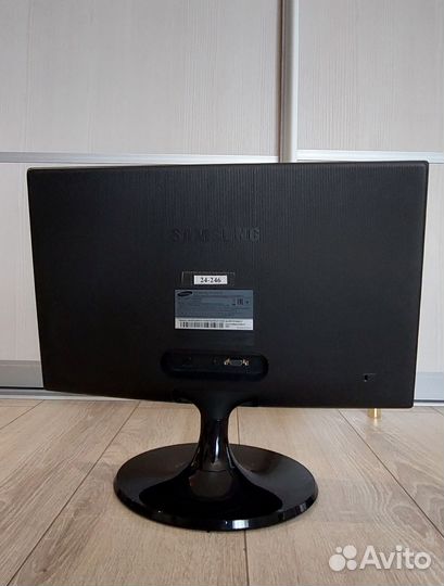 Монитор samsung