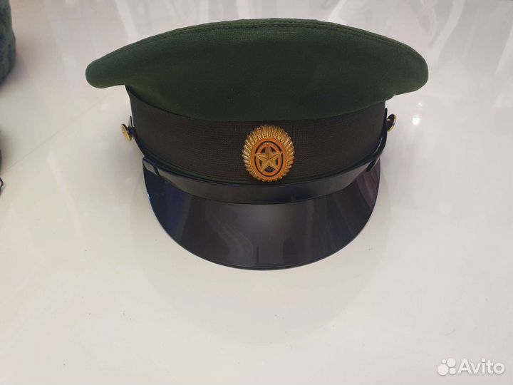 Шапка, берет, фуражка военные офисные