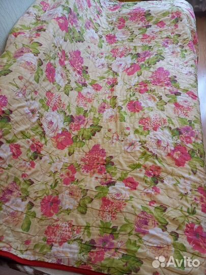 Одеяло на 2-х спальную кровать