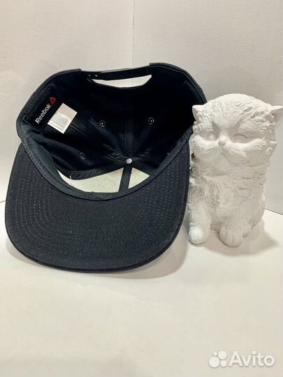 Бейсболка Reebok Ufc Trucker Cap