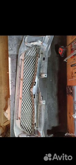 Решетка радиатора Noah 40/50