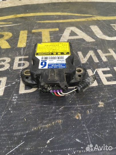 Датчик ускорения Toyota Rav 4 30 2.0 2005-2016