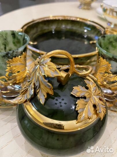 Кофейный сервиз из нефрита Клементина