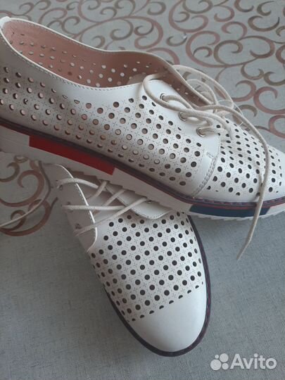 Туфли женские 40 размер новые