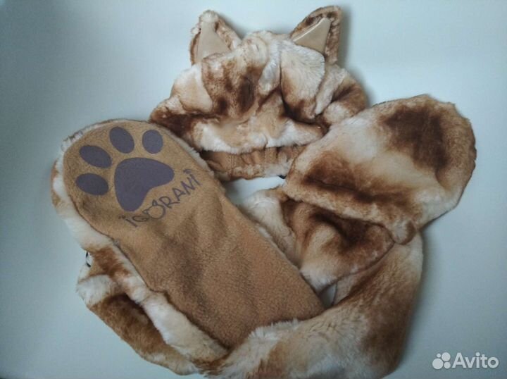 Меховая шапка с ушами