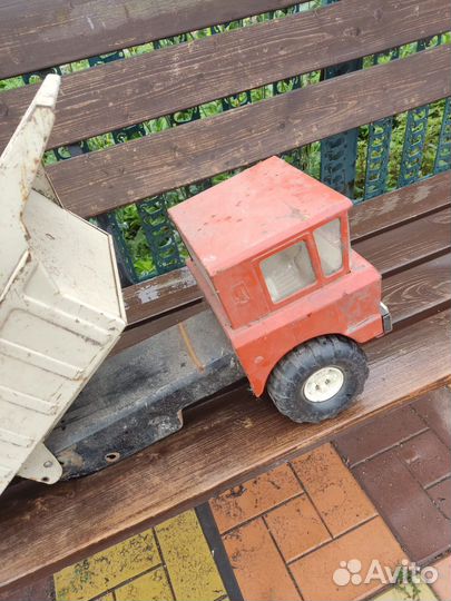 Машинка советская железная
