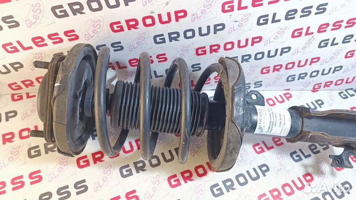 Стойка передняя CP L (под LC62) в сборе б/у