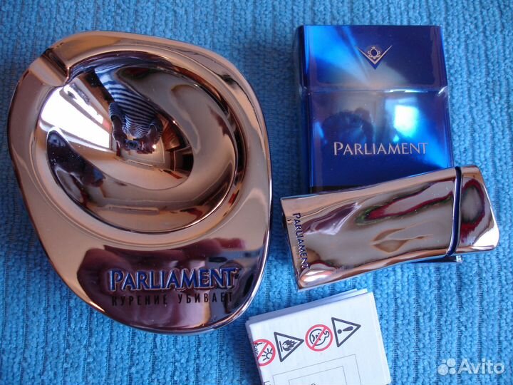 Зажигалка Parliament