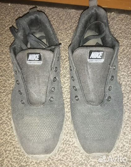 Кроссовки nike