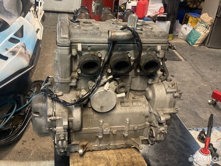 Двигатель снегохода Yamaha vk 10 professional