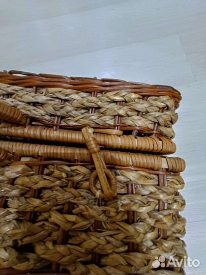 Сундук плетёный