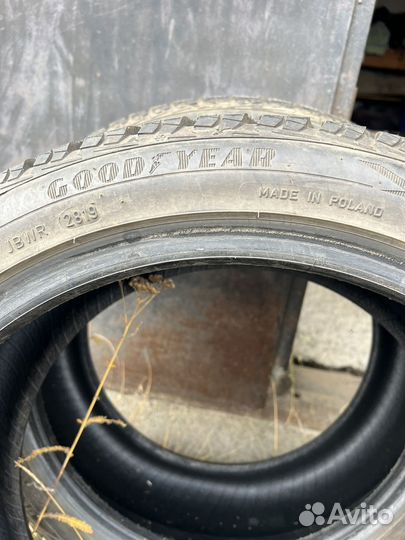 Goodyear UltraGrip Ice 2 245/40 R18