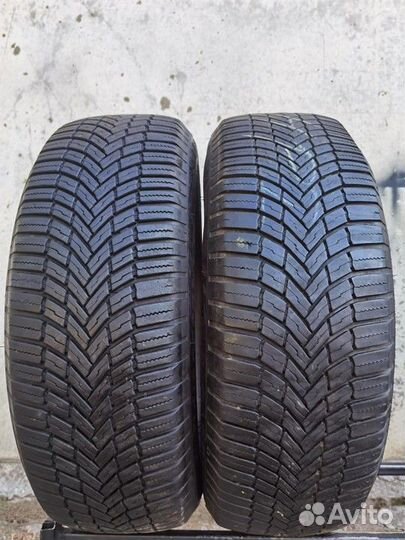 Bridgestone Weather Control A001 215/65 R16 102V