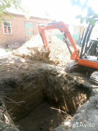 Услуги миниэкскаватора