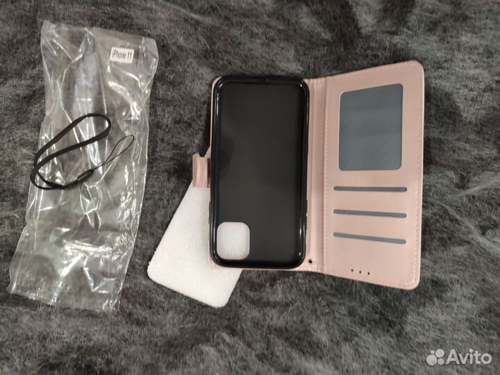 Чехол книжка на iPhone 11