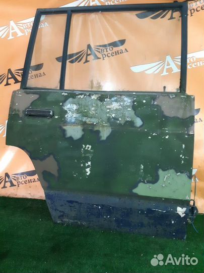 Дверь боковая задняя правая Nissan Patrol 1985