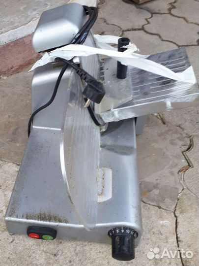 Слайсер, колбасорезка