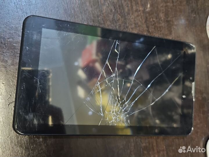 Планшет Oysters t72hm